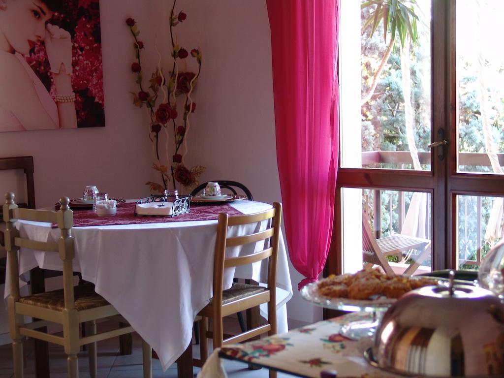 B&B Il Fragolo Verona Habitación foto